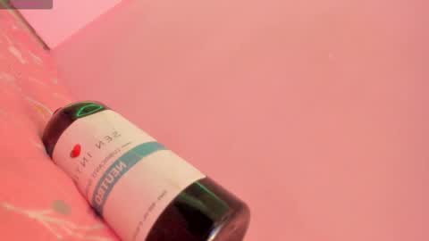 Gaby online show from November 17, 2025, 9:59 am