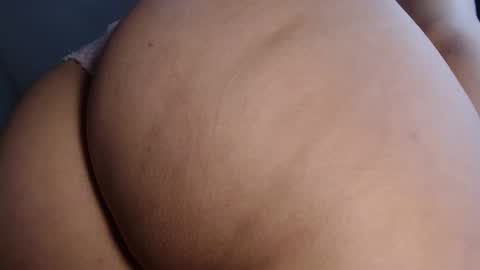 Anny Yeins online show from February 23, 2026, 7:50 am