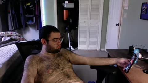 Snapshot of anonman12 chatting on October 13, 2025, 7:47 pm anonman12 online show from October 13, 2025, 7:47 pm