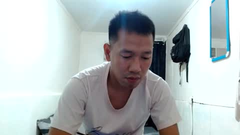 anonymous19982611 online show from July 26, 2026, 6:15 pm