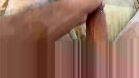 anonymous82389 online show from October 21, 2025, 12:28 pm