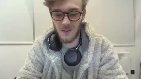 anonymousstoner58 online show from February 28, 2025, 4:10 am