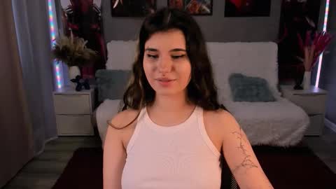 Anora online show from September 21, 2025, 12:29 pm