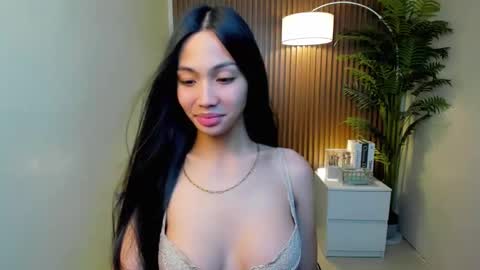 Stacy Maurice online show from December 15, 2024, 9:24 am