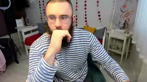 Snapshot of ant_power chatting on February 15, 2026, 9:30 am Ant online show from February 15, 2026, 9:30 am