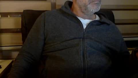 antheris online show from October 15, 2025, 7:03 pm