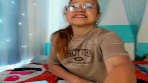 Snapshot of anthonela_mature_ chatting on April 25, 2026, 5:32 pm anthonela_mature_ online show from April 25, 2026, 5:32 pm