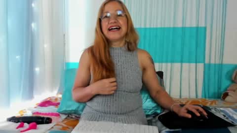 anthonela_mature_ online show from June 7, 2026, 4:22 pm