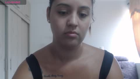 Anthonela Queen online show from December 5, 2025, 6:37 pm