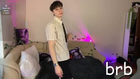 Snapshot of anthonycutie chatting on June 5, 2026, 6:52 am Anthony online show from June 5, 2026, 6:52 am