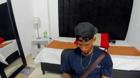       online show from December 8, 2024, 10:14 pm