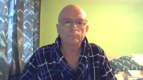 Snapshot of antmatt2025 chatting on September 17, 2025, 7:21 am antmatt2025 online show from September 17, 2025, 7:21 am