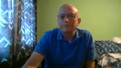 Snapshot of antmatt2025 chatting on June 16, 2026, 5:37 pm antmatt2025 online show from June 16, 2026, 5:37 pm
