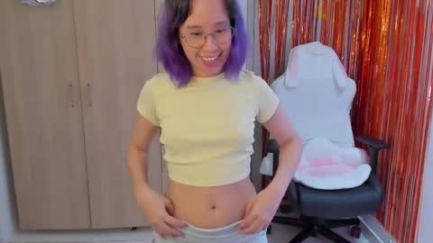 Snapshot of anto_sweet18 chatting on January 18, 2026, 5:55 am My birthday is on december 2nd surprise me with a gift from my amazonlist online show from January 18, 2026, 5:55 am