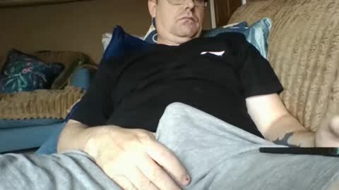 Snapshot of antonduncs chatting on July 2, 2026, 9:26 am antonduncs online show from July 2, 2026, 9:26 am