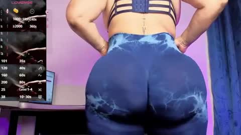 Snapshot of antonela85 chatting on July 3, 2026, 1:12 am antonella online show from July 3, 2026, 1:12 am