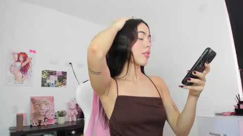 Snapshot of antonella_28_ chatting on February 4, 2026, 9:53 pm Antonella online show from February 4, 2026, 9:53 pm