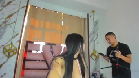 Snapshot of antonella_and_thiago_ chatting on March 31, 2026, 1:33 pm antonella_and_thiago_ online show from March 31, 2026, 1:33 pm