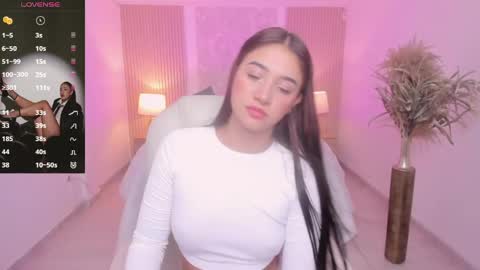  Antonella Grayy  online show from April 24, 2026, 11:12 am