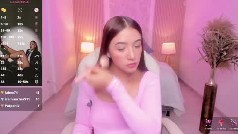  Antonella Grayy  online show from April 25, 2026, 1:41 pm