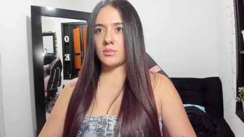 Snapshot of antonella_naughty1 chatting on January 29, 2025, 8:14 pm antonella online show from January 29, 2025, 8:14 pm
