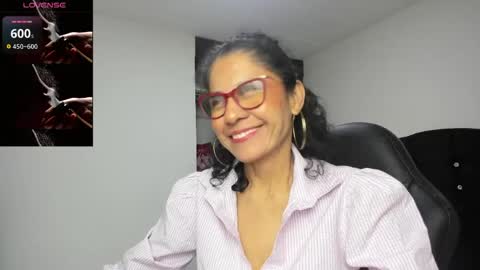 Snapshot of antonella_rizzo01 chatting on May 30, 2026, 6:05 pm antonella_rizzo01 online show from May 30, 2026, 6:05 pm