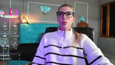 Valentina online show from July 20, 2026, 6:32 pm