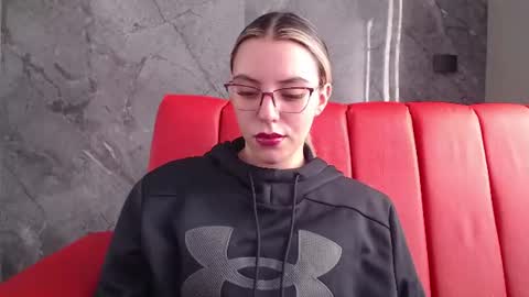 Valentina online show from July 25, 2026, 3:31 pm