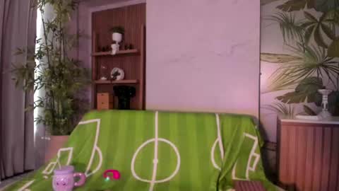 Antonella Rossi online show from June 23, 2026, 8:07 pm