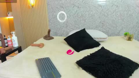 Anto online show from June 1, 2026, 8:32 pm
