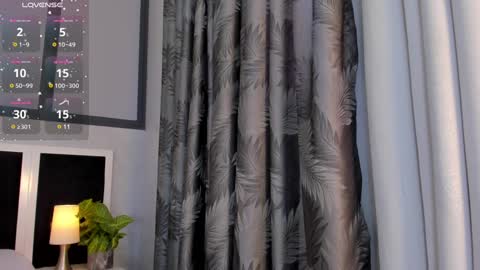 Snapshot of antonellaa_gomez chatting on December 18, 2024, 1:23 pm Antonellaa online show from December 18, 2024, 1:23 pm