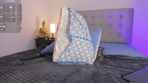 Snapshot of antonellaa_gomez chatting on October 5, 2025, 7:45 pm Antonellaa online show from October 5, 2025, 7:45 pm