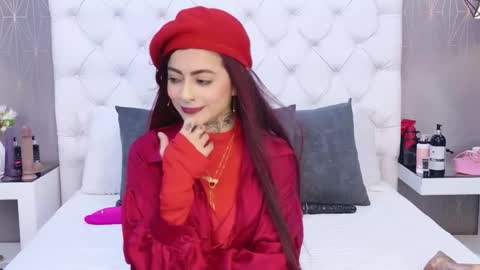 AntonellaEscudero online show from May 7, 2026, 4:07 am