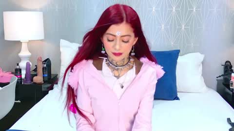 AntonellaEscudero online show from May 23, 2026, 1:11 am