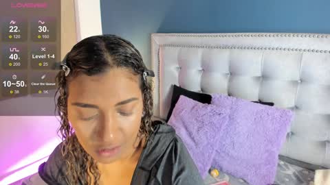 Sarah online show from February 1, 2025, 12:26 pm