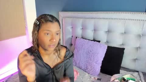 Sarah online show from February 10, 2025, 12:08 pm