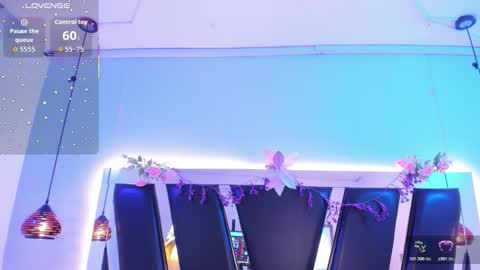 Snapshot of antonellepiercee chatting on January 17, 2026, 11:26 am A N T O N E L L E online show from January 17, 2026, 11:26 am