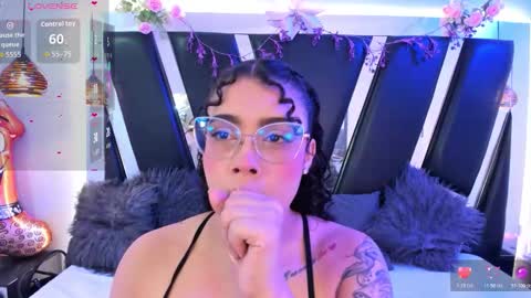 Snapshot of antonellepiercee chatting on February 22, 2026, 11:31 am A N T O N E L L E online show from February 22, 2026, 11:31 am