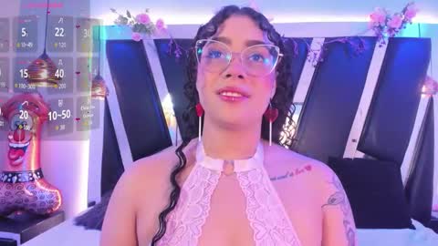 Snapshot of antonellepiercee chatting on March 1, 2026, 11:23 am A N T O N E L L E online show from March 1, 2026, 11:23 am