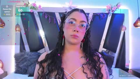 Snapshot of antonellepiercee chatting on March 3, 2026, 9:59 am A N T O N E L L E online show from March 3, 2026, 9:59 am