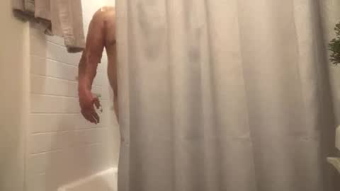 antonio_aragon online show from December 5, 2025, 4:43 am