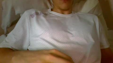 Snapshot of antonio_ricci chatting on March 5, 2025, 6:33 am antonio_ricci online show from March 5, 2025, 6:33 am
