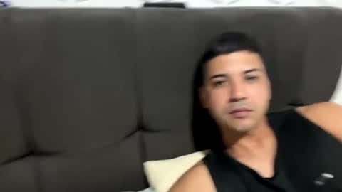 antoniodosul online show from October 13, 2025, 6:46 am