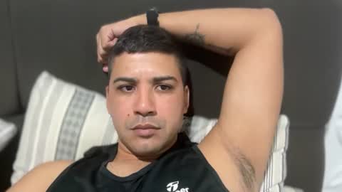 Snapshot of antoniodosul chatting on August 6, 2026, 2:35 am antoniodosul online show from August 6, 2026, 2:35 am