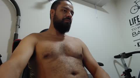 Snapshot of antony_36 chatting on February 13, 2025, 9:49 pm antony online show from February 13, 2025, 9:49 pm