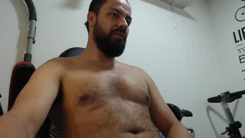 Snapshot of antony_36 chatting on February 27, 2025, 9:47 pm antony online show from February 27, 2025, 9:47 pm