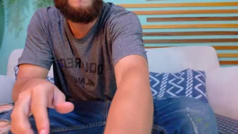 Snapshot of antony_bigdick_ chatting on April 27, 2026, 7:01 pm Juan Camilo online show from April 27, 2026, 7:01 pm