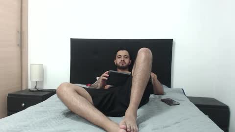 antony_smithh online show from October 29, 2025, 2:36 am