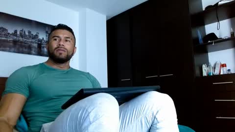 Snapshot of antonydangelo chatting on January 11, 2025, 1:37 am ANTONY D ANGELO online show from January 11, 2025, 1:37 am