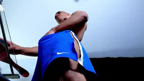 Instagram miguelangel1802  online show from November 26, 2025, 5:25 pm